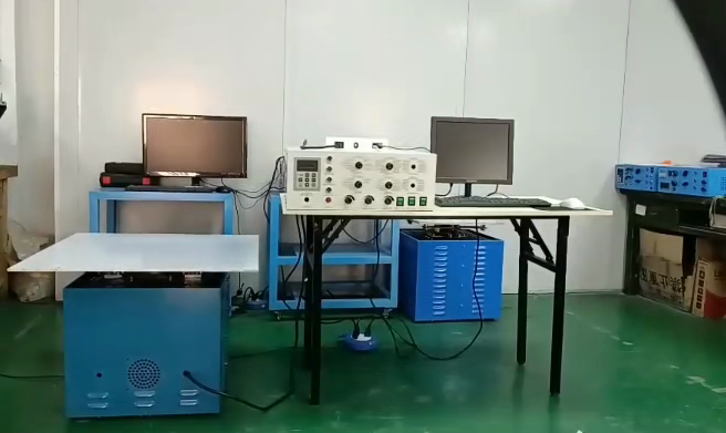電磁式振動台