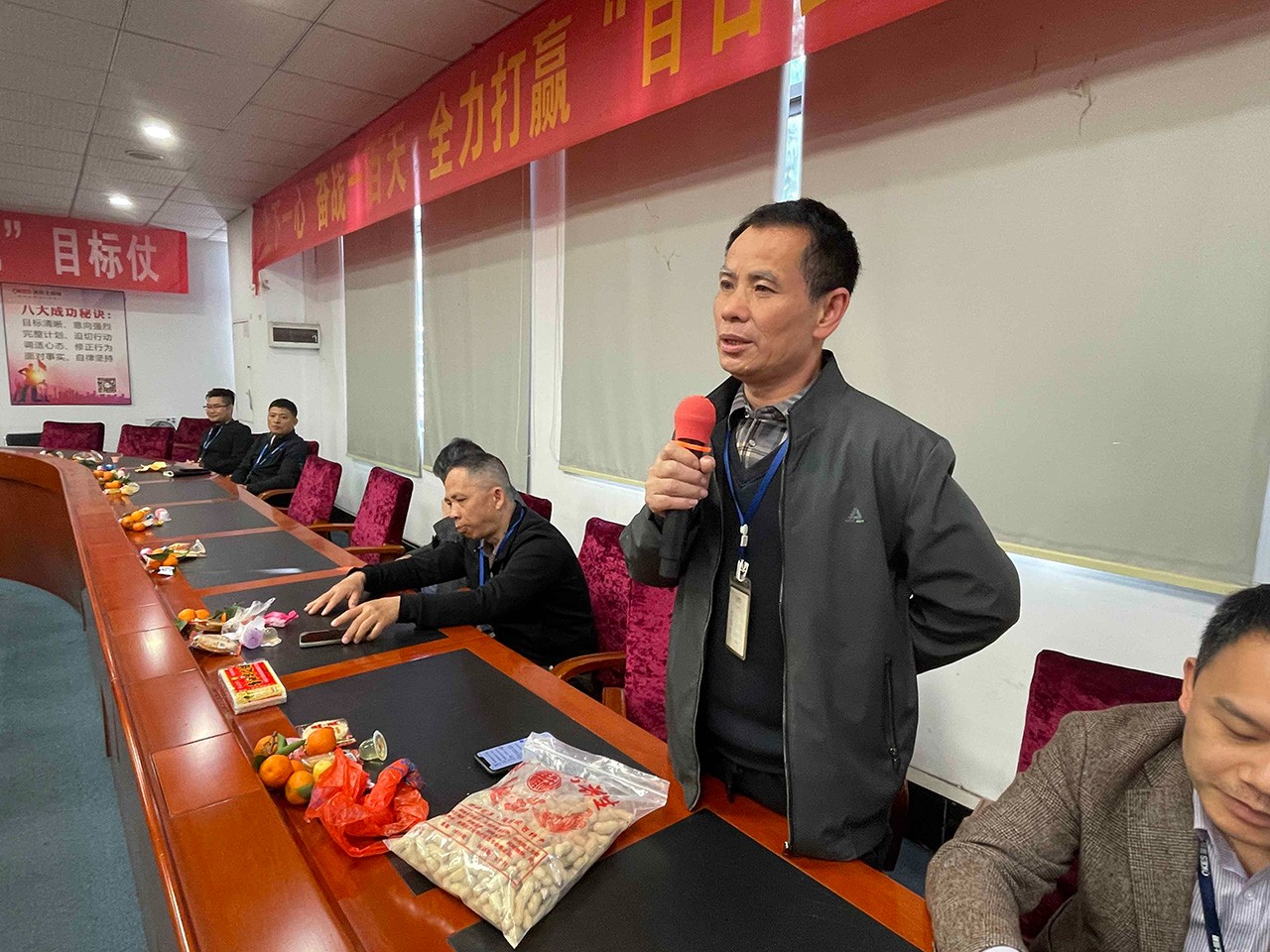 駿馬迎（yíng）春 旗開得勝（shèng） | 澳（ào）克士智能照明2026新（xīn）春團（tuán）拜會（huì）圓滿舉行